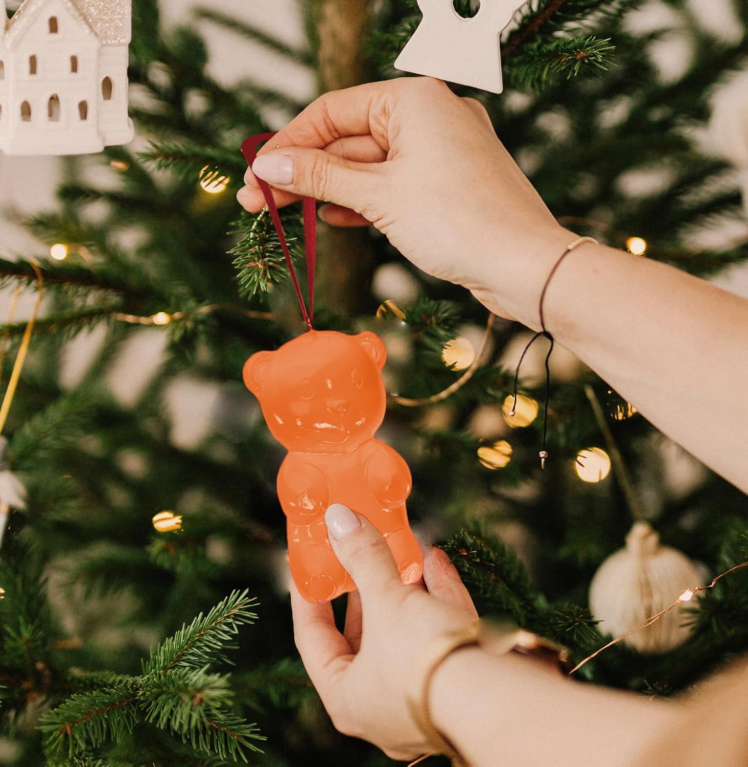 Gummies Christmas Ornament CBD Sleeping Vitamin Bear Gummy Orange Christmas Tree Decoration with Custom Name - Image 4