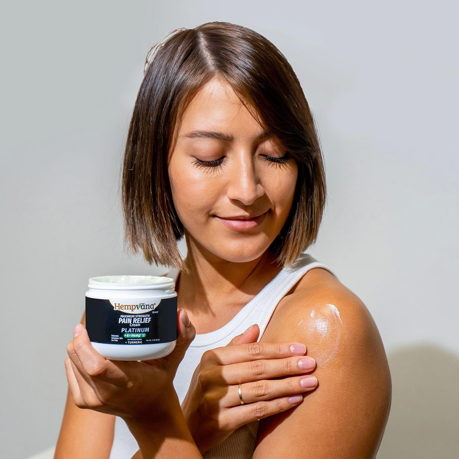 Hempvana Platinum Maximum Strength Relief Cream 4X Hemp for Muscles, Joints, Back, Knees, Shoulders, Neck, Elbows, Hands, Feet. AS SEEN ON TV. Odor-Free, Non-Greasy, Quickly Absorbs, 4X More Hemp - Image 3